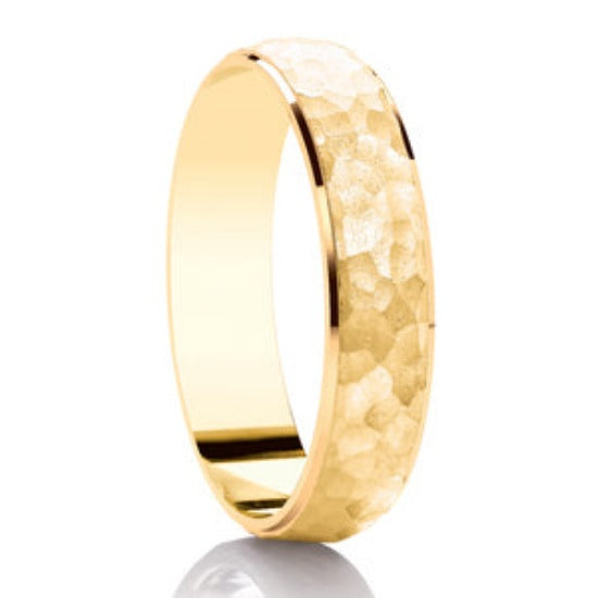 18ct Yellow Hammered Matte & Polished Edges Classic Medium 5mm Wedding Band