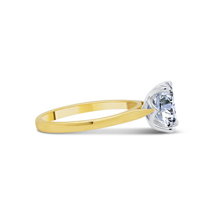 Laboratory Grown, Radiant Diamond Ring, 18ct Yellow Gold, 1.77ct