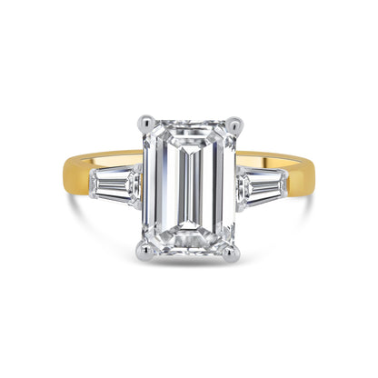 Laboratory Grown, Emerald & Taper Side Stones, 18ct Yellow Gold Diamond Ring, 3.52ct