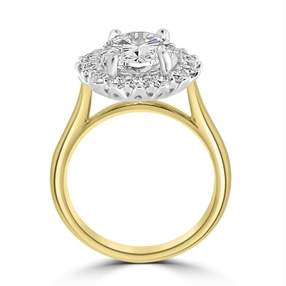 Laboratory Grown, Oval Cluster Diamond, 18ct Yellow Gold Band, 3.81ct