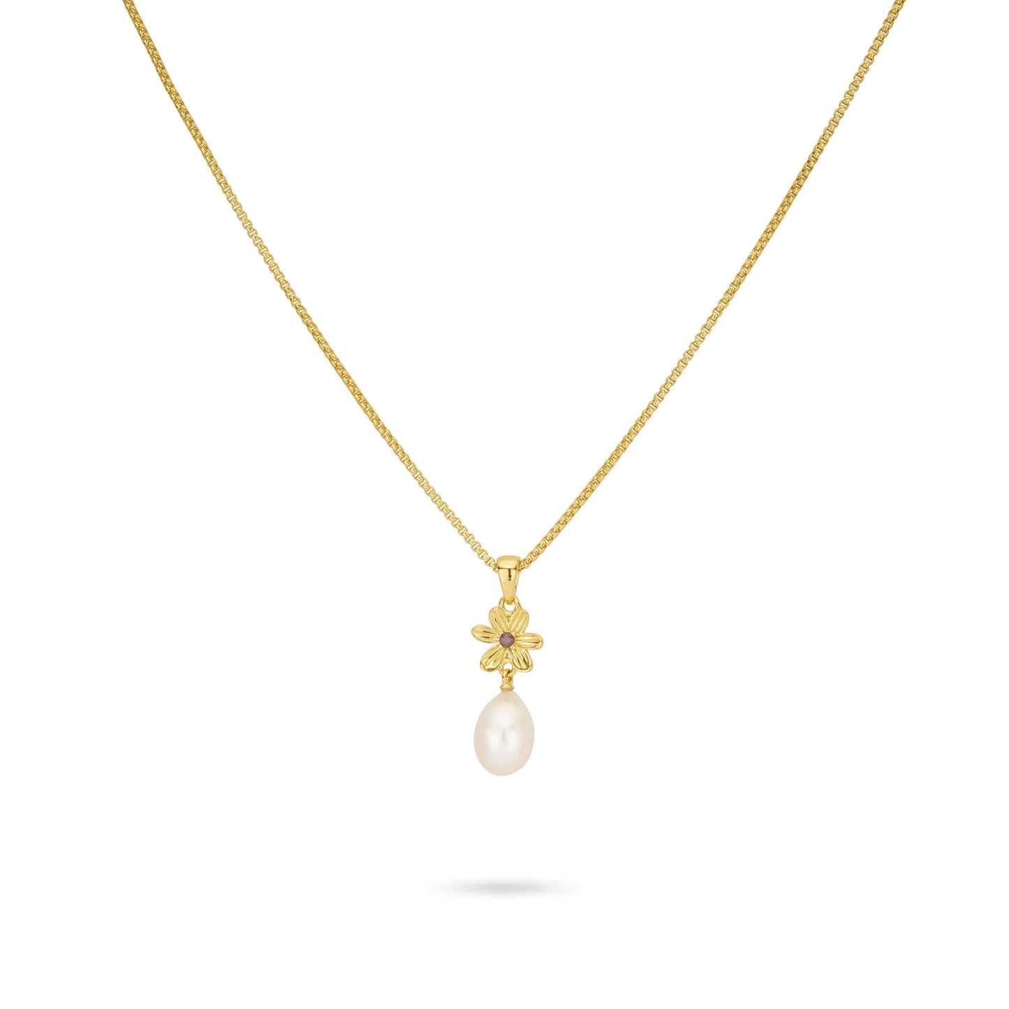 Sterling Silver Yellow Gold Plated Flower Freshwater Pearl Necklace