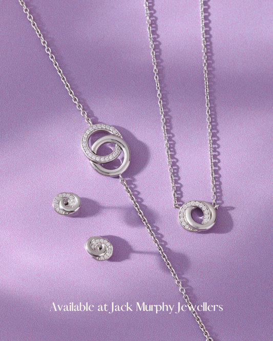 Limited Edition: Linked in Love, Christmas Ladies Gift Box