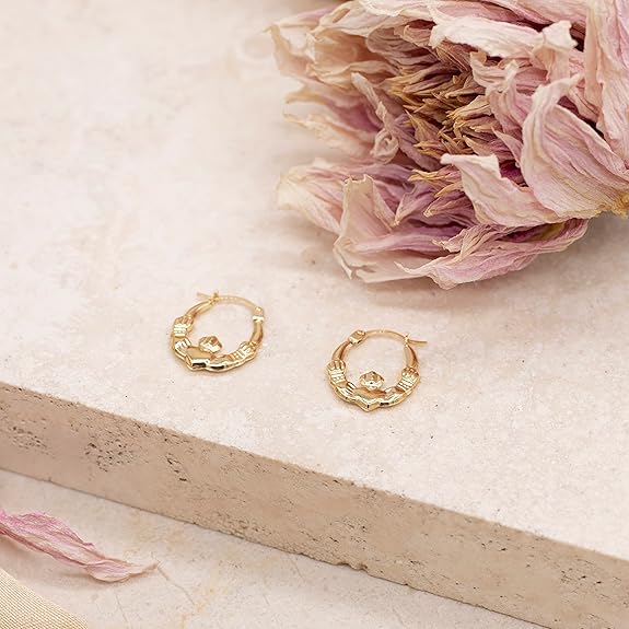 9ct Yellow Gold 17mm Claddagh Latch Hoop Earrings