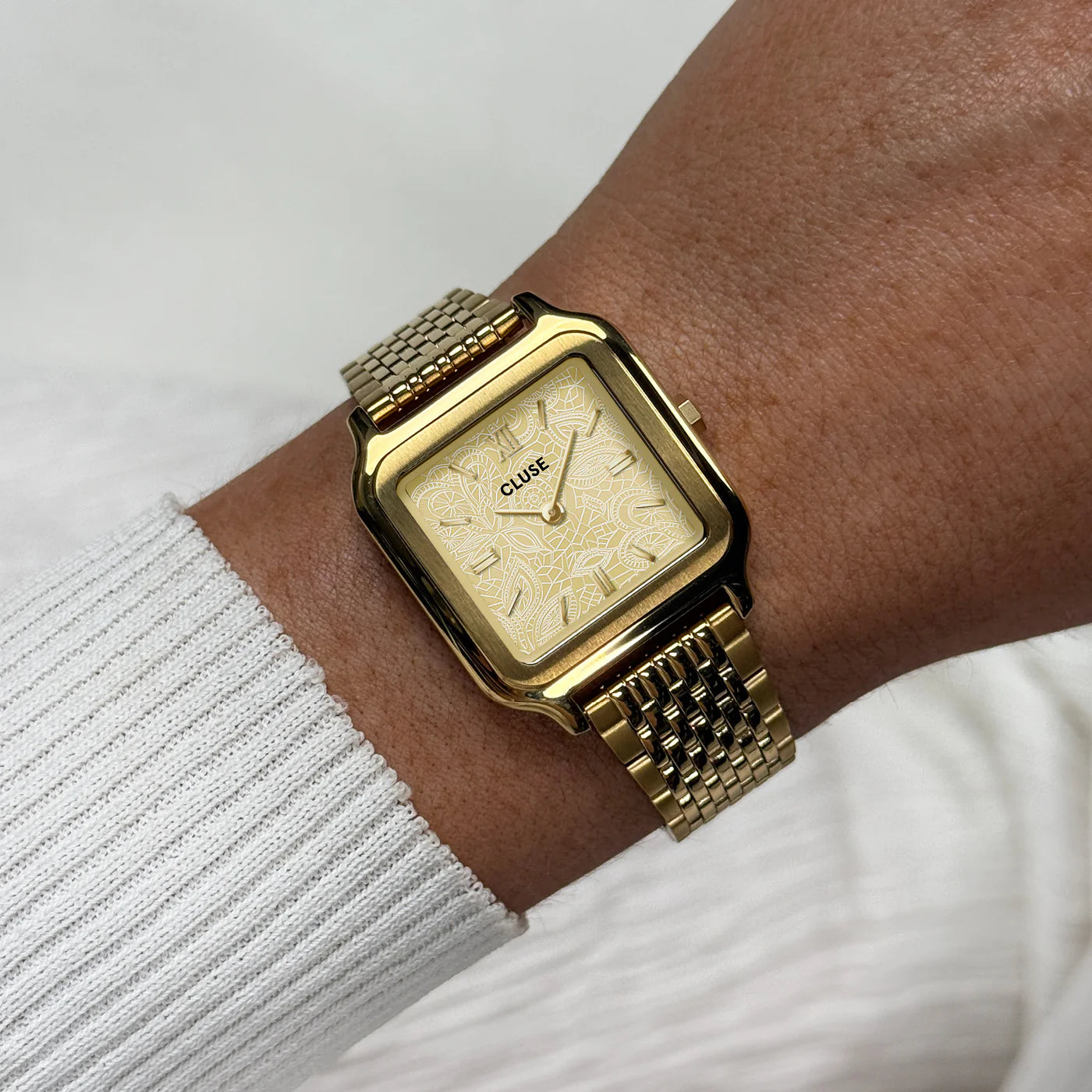 Cluse 28mm Gracieuse Yellow Gold Lace Texture Watch