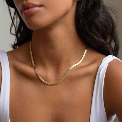 D.LOUISE Yellow Gold Plate Essentials Snake Chain Necklace