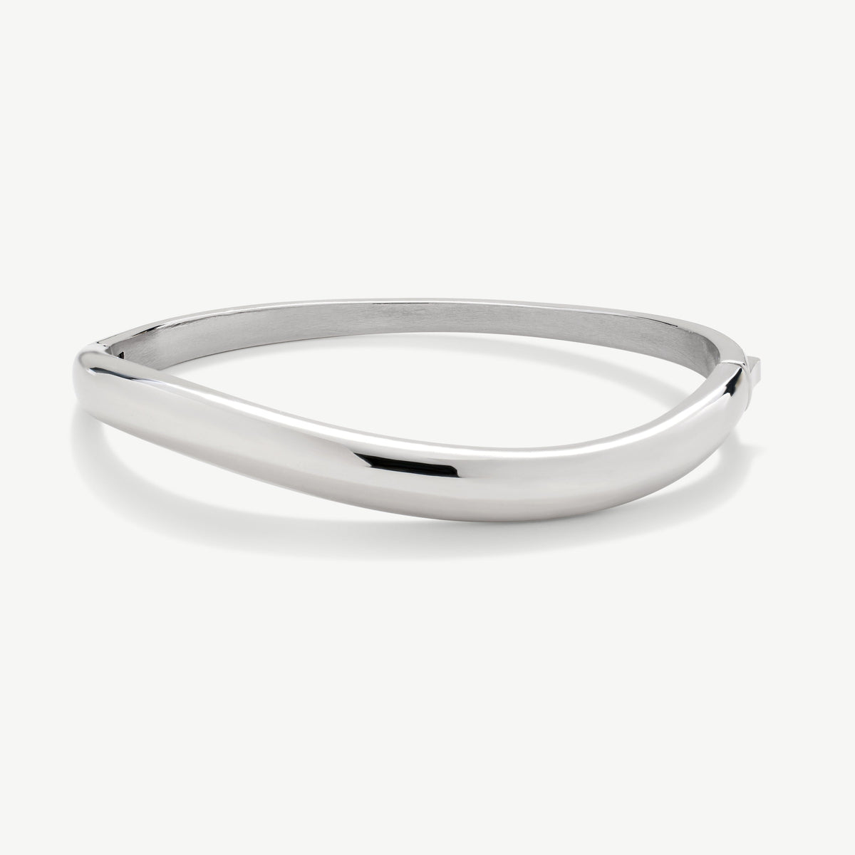 D.LOUISE Yellow Gold Plate Wave Bangle