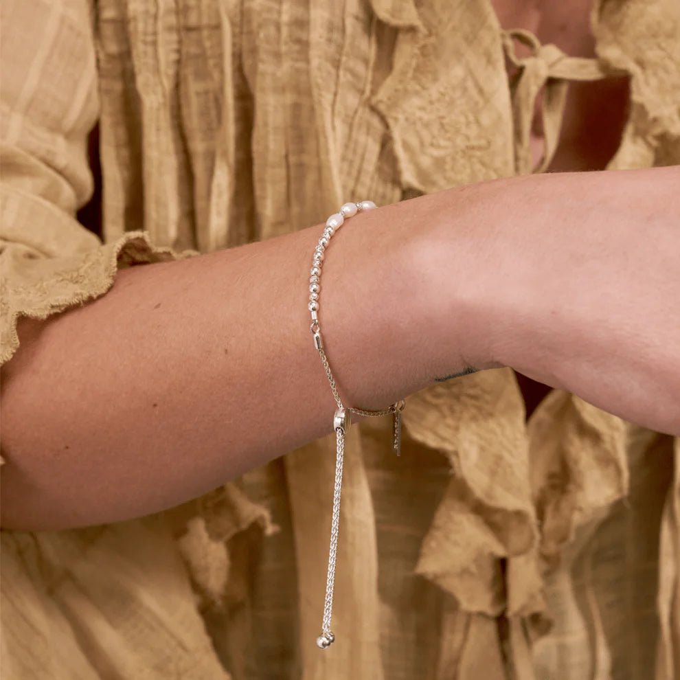 ChloBo Sterling Silver Cherished Moments Freshwater Pearl Adjustable Bracelet