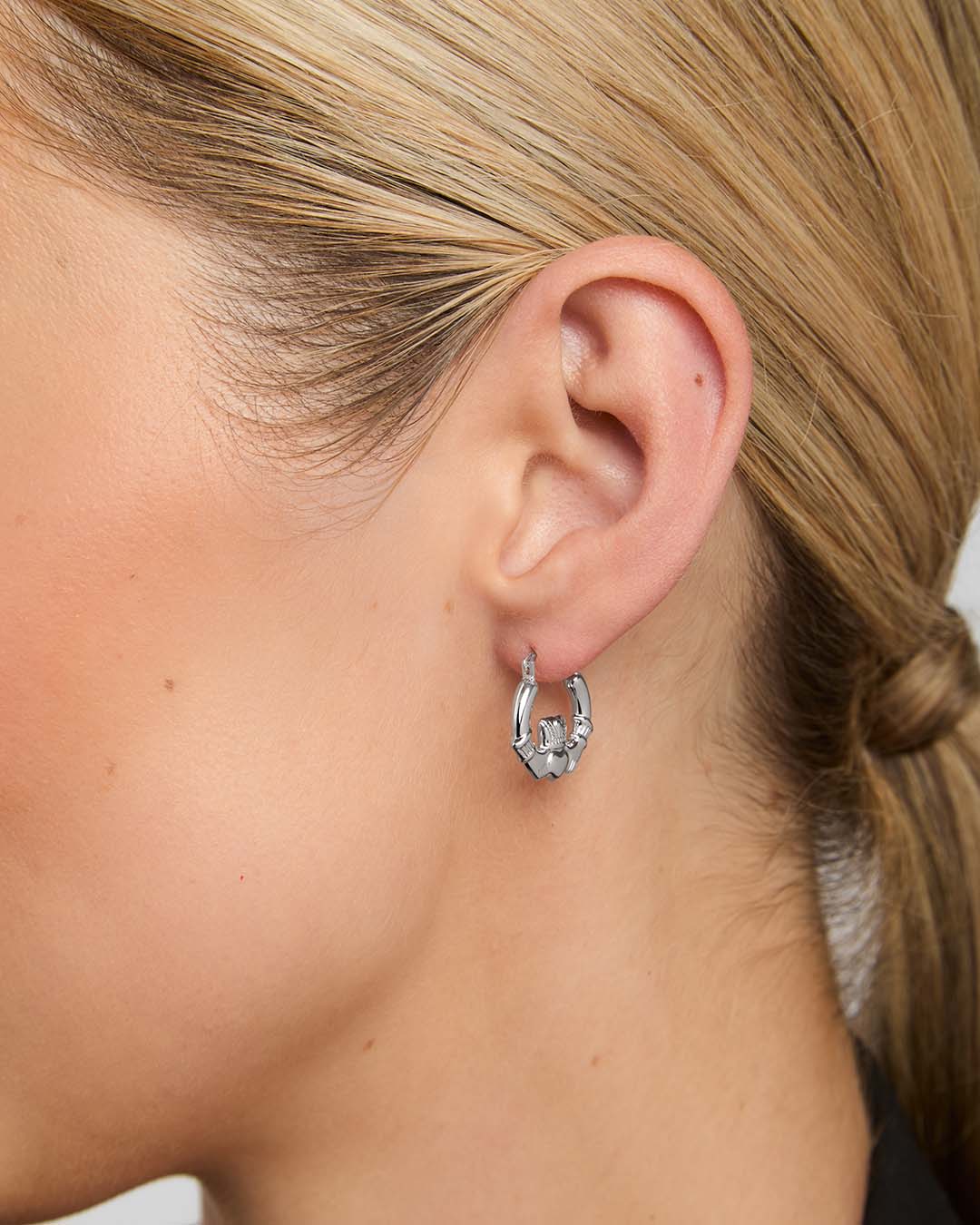 Sterling Silver 17mm Claddagh Hoop Earrings